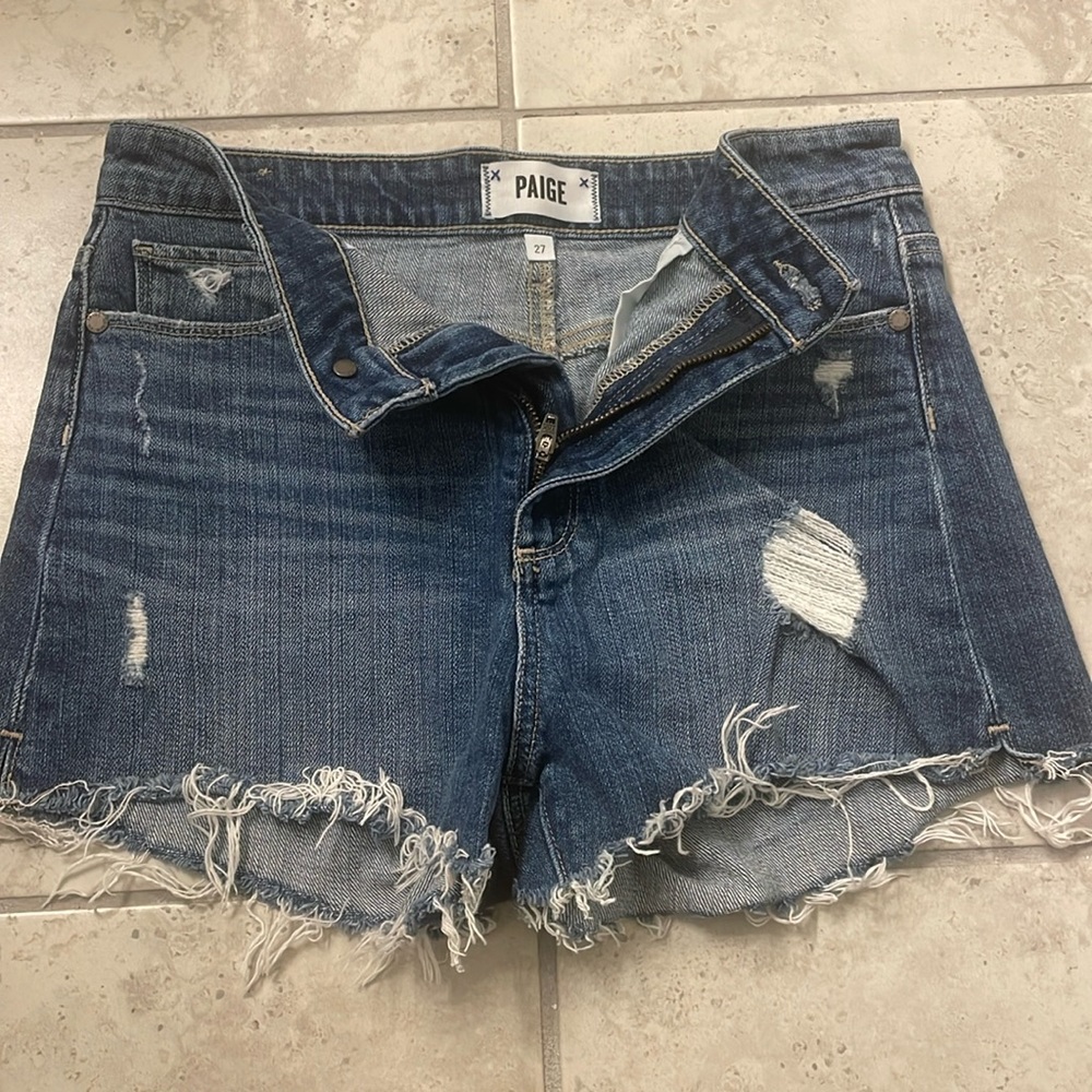 PAIGE size 27 Shorts